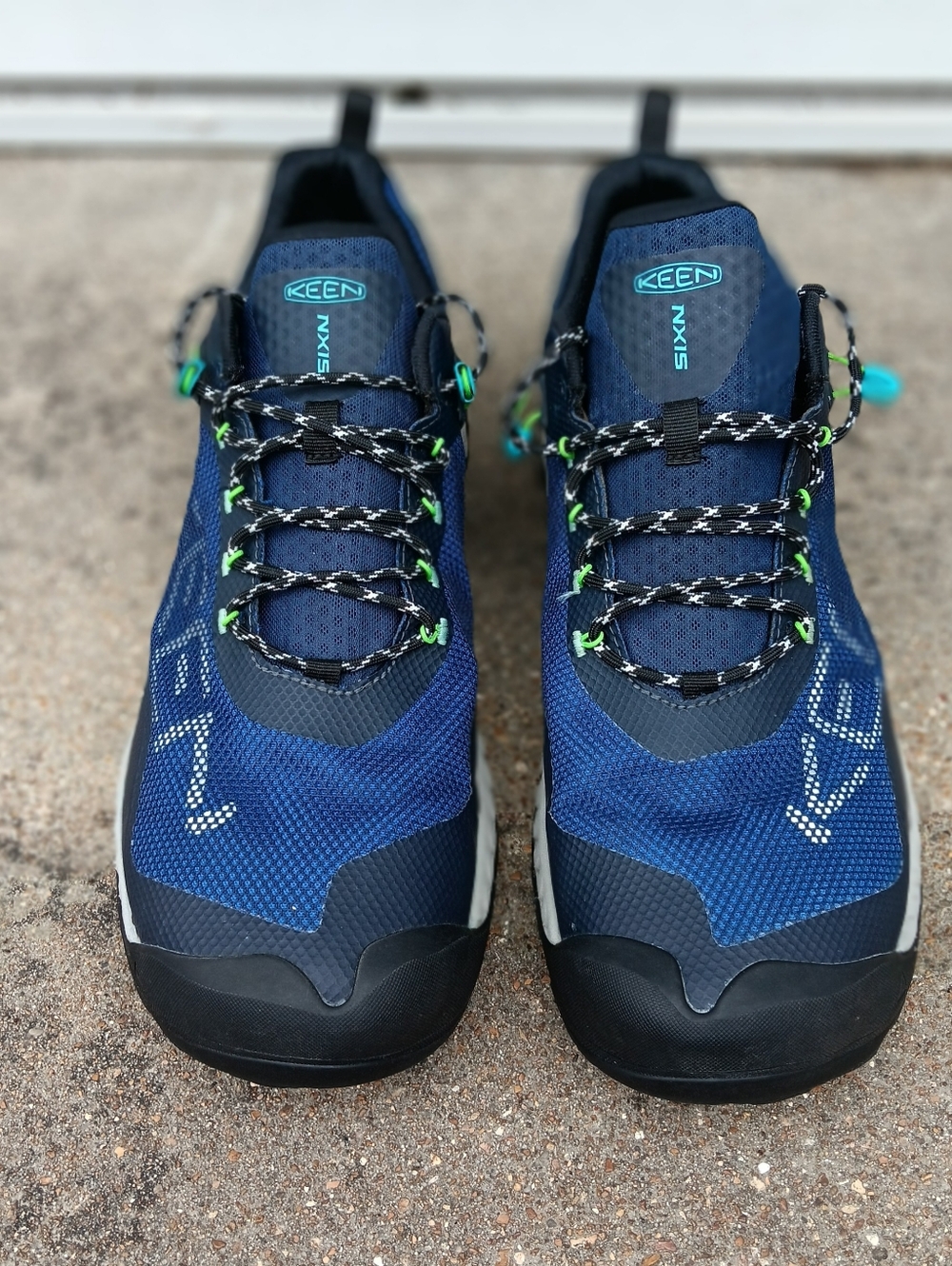 KEEN Nxis Evo Men's Rare Sz 15 Waterproof Hiking boot Sky Captain Blue Like New